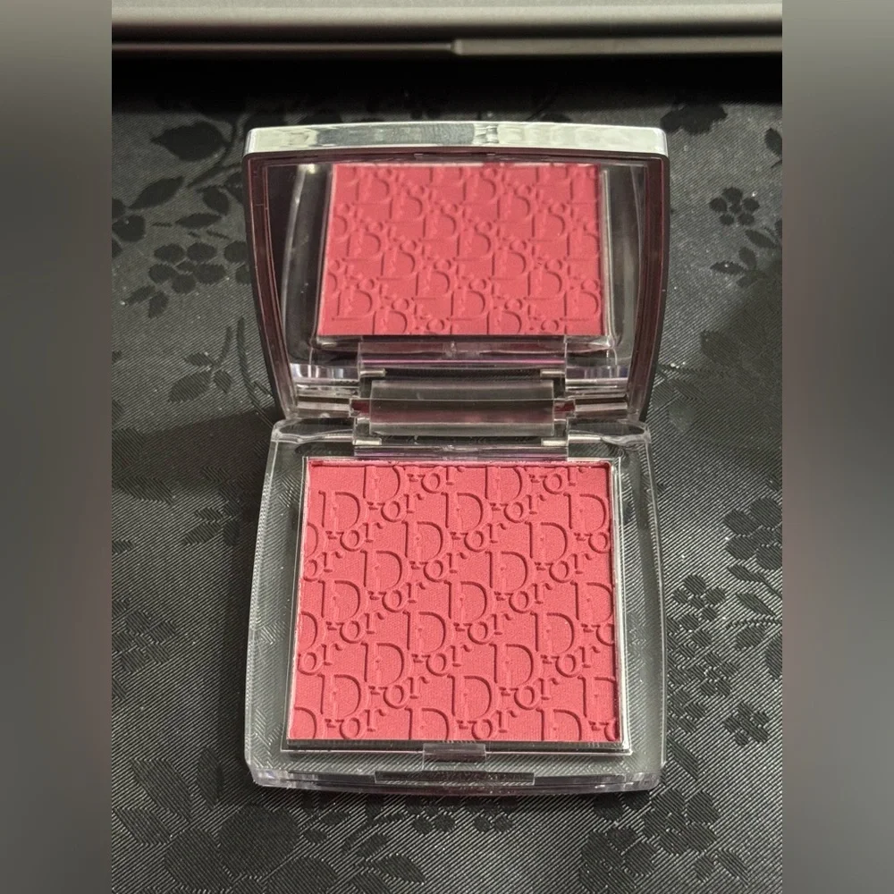 NIB Dior Backstage Rosy Glow Blush in Shade 006 Berry